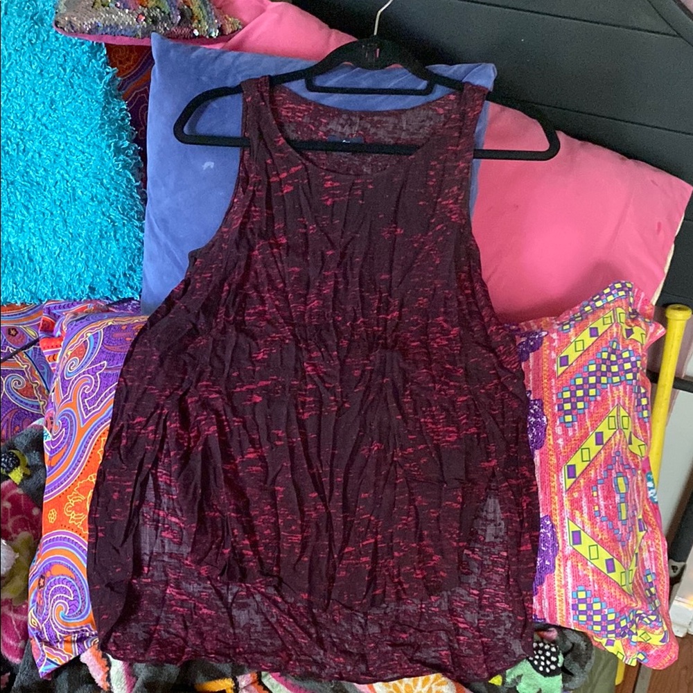 GAP Red Sleeveless Relaxed Tank Top